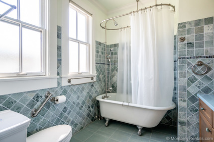 Upper Bathroom
