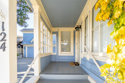 Entry Area