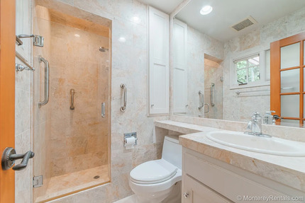 Primary Bath en suite